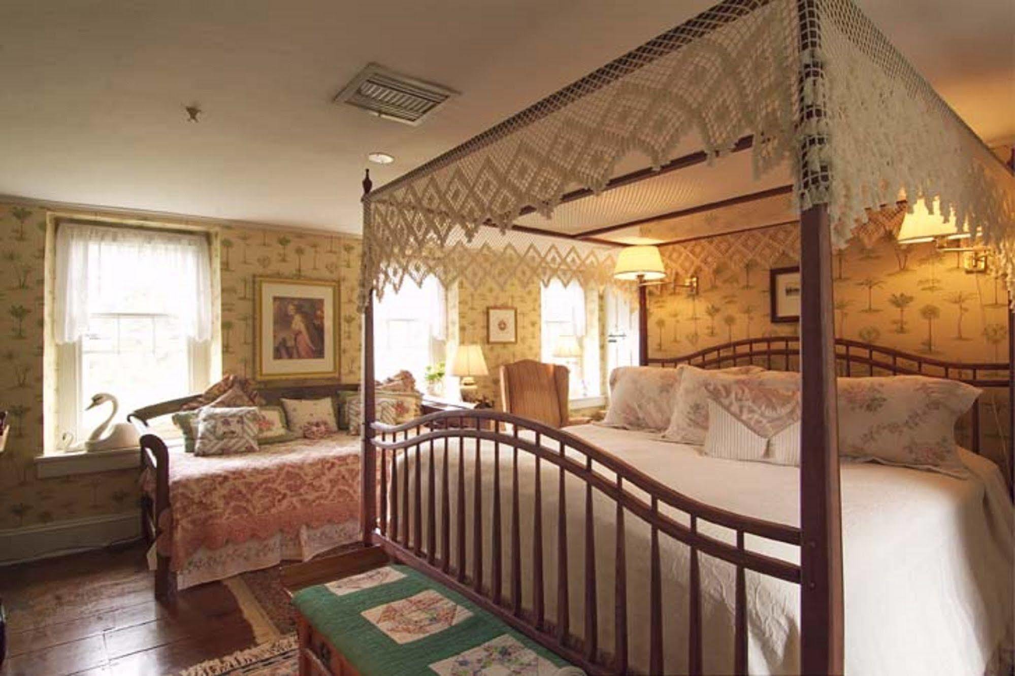 Chadds Ford Wild Wisteria Bed & Breakfast エクステリア 写真