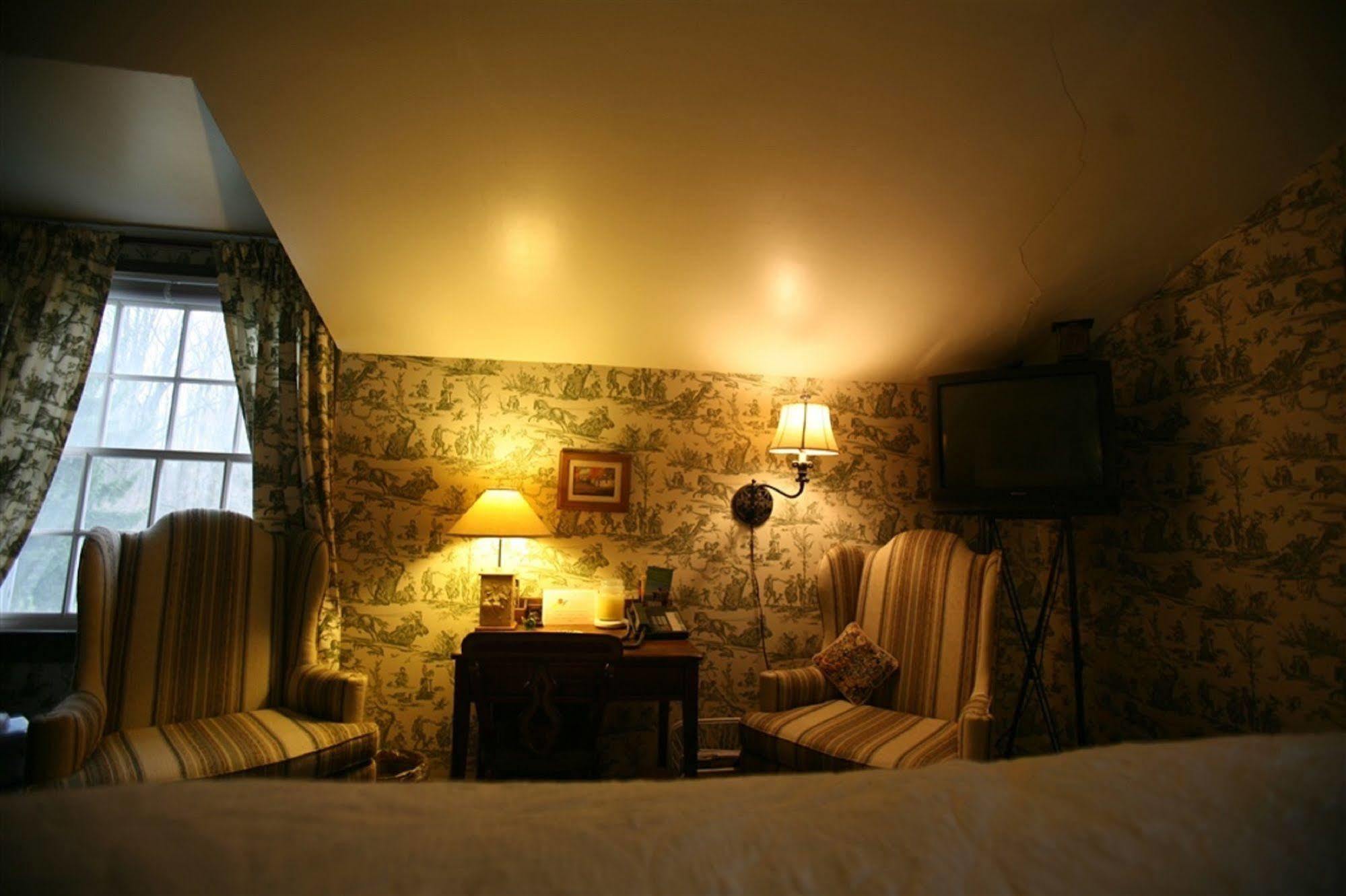 Chadds Ford Wild Wisteria Bed & Breakfast エクステリア 写真